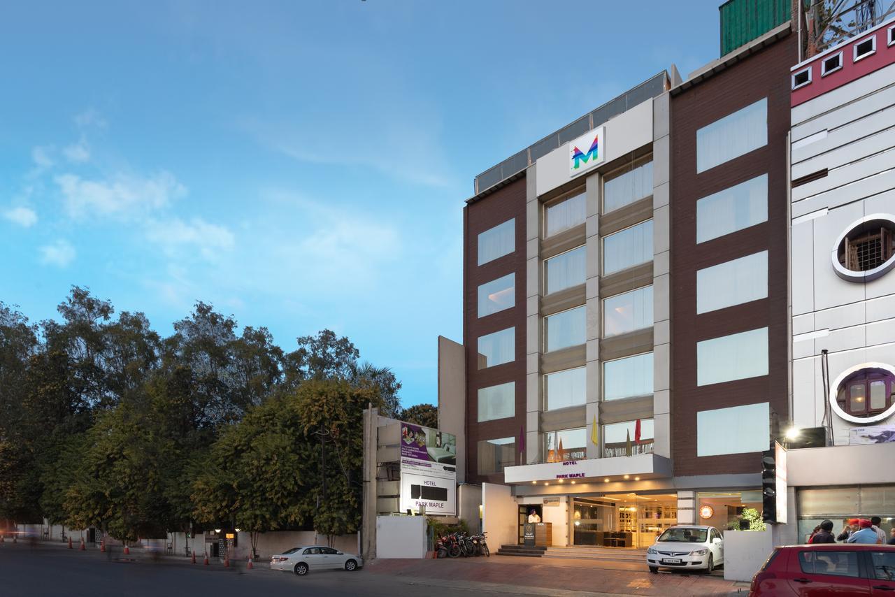 Mint Park Maple Amritsar Exterior photo